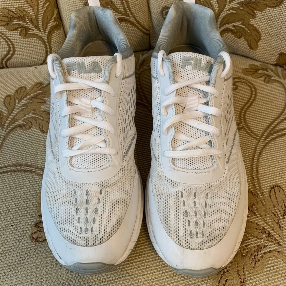 FILA Gym Shoes / Sneakers